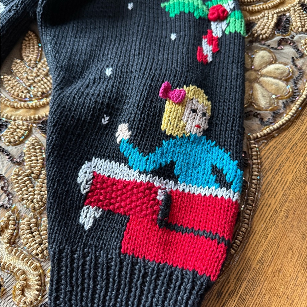 Berek vintage Festive Black Christmas Sweater with Santa Design - Picture 4 of 16